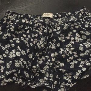 Abercrombie & Fitch shorts