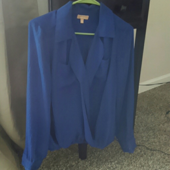 Blouse - Picture 1 of 2