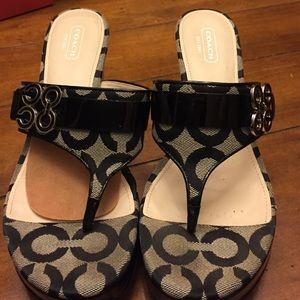 Coach sandals black size 8