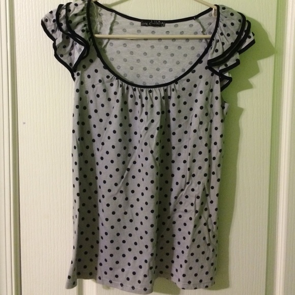 Ruffled Sleeve Tee
