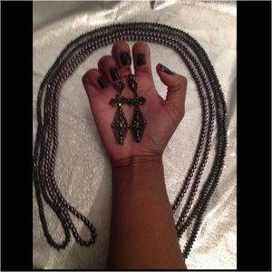 Black Diam💎nds and Pearls