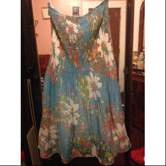 Strapless floral summer dress
