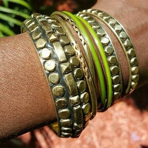 Green Enameled 7-Piece Bangles Set In Goldtone