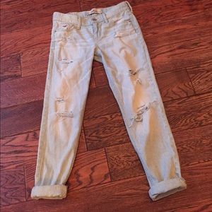 Distressed Boyfriend Jeans