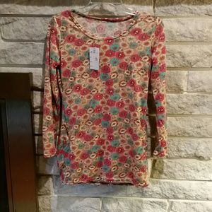 NWT PINK FLORAL 3/4 LONG TOP