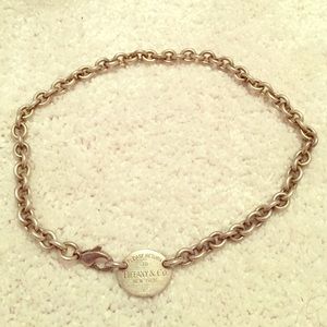 Tiffany's necklace