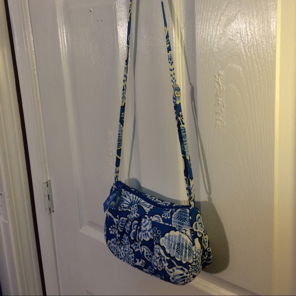 Vera Bradley crossover bag set! - Picture 4 of 4