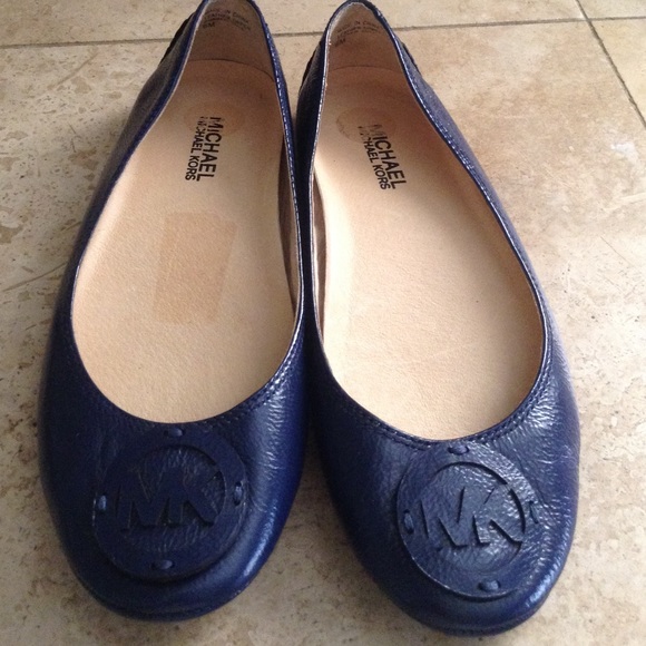 Michael Kors flats