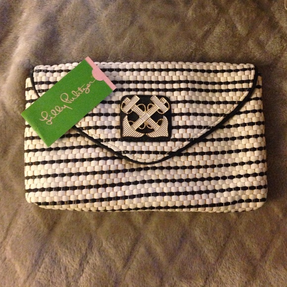 Lilly Pulitzer summer chic clutch