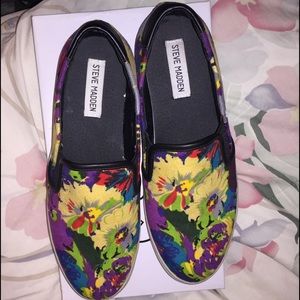 Steve Madden floral sneakers