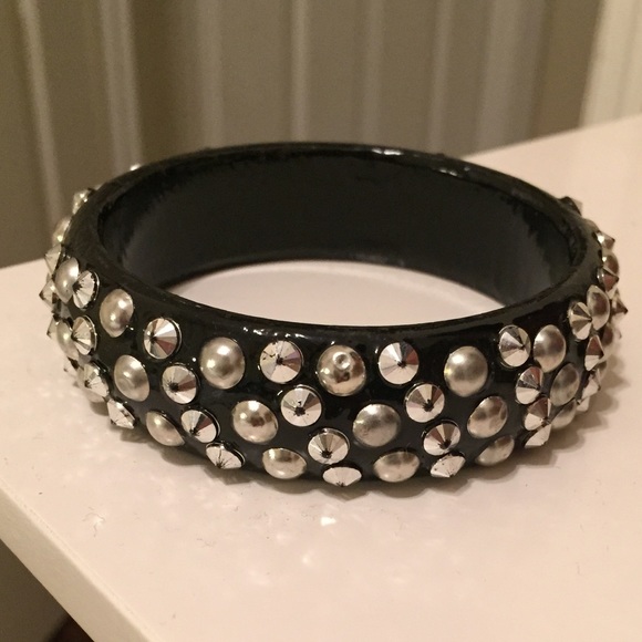 Studded chunky bangle