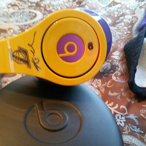 custom Lakers beats studios