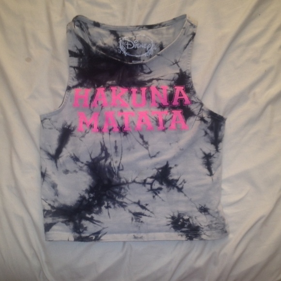 Hakuna Matata Crop Top