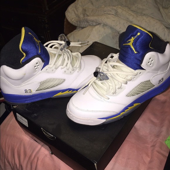 Jordan 5 "laney's"