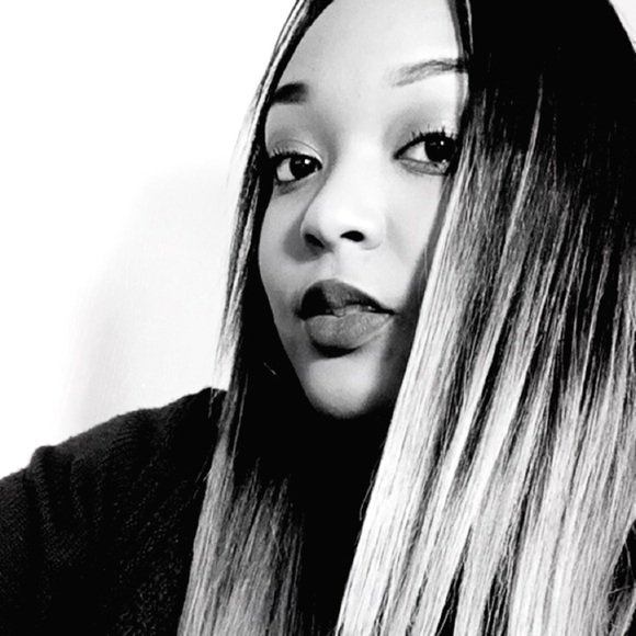 Meet Your Seller!❤️ - Picture 1 of 3