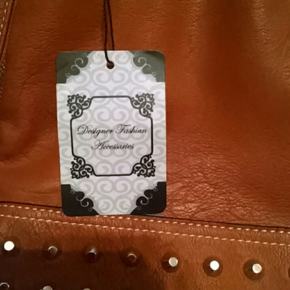 Sold - Picture 2 of 4