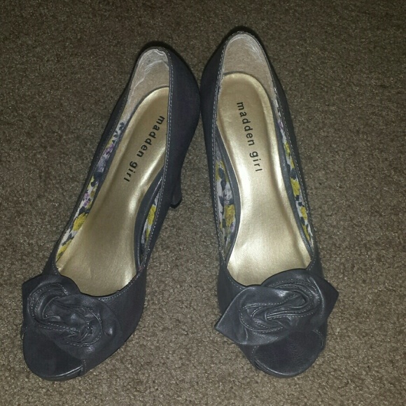 Moving!! Make an offer! Madden Girl High Heels!