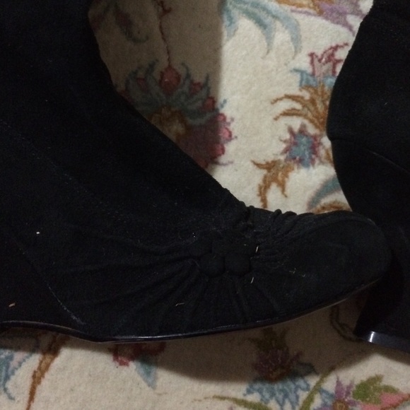 Black Suede wedge mid calf boots - size 9 - Picture 2 of 4