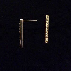 Stone bar earrings
