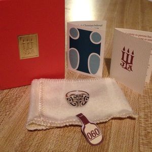 James Avery Scroll Cross Ring Size 6