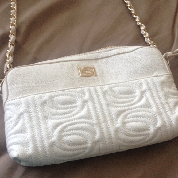 Bebe purse
