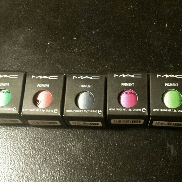 5 Eyeshadow pigment