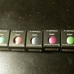 5 Eyeshadow pigment