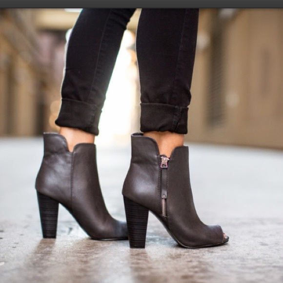 SOLD Grey peep toe booties