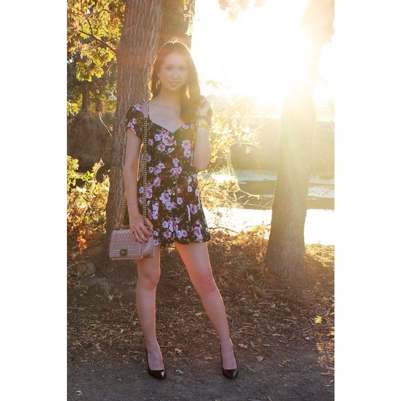 Black and pink floral romper - Picture 4 of 4