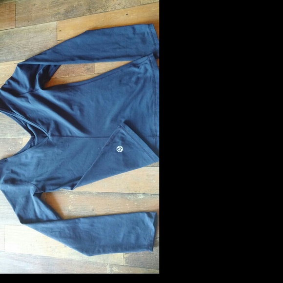 Lululemon Double V Top