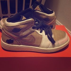 Nike air Jordan size 6.