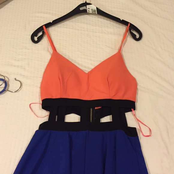 Reverse Cutout High Low Dress, Coral/Blue Size SM