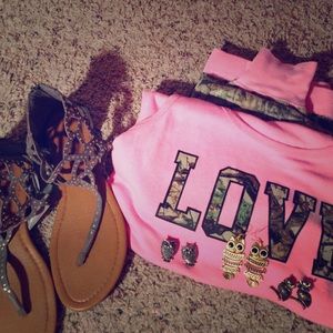 Bundle for Elizabeth (: