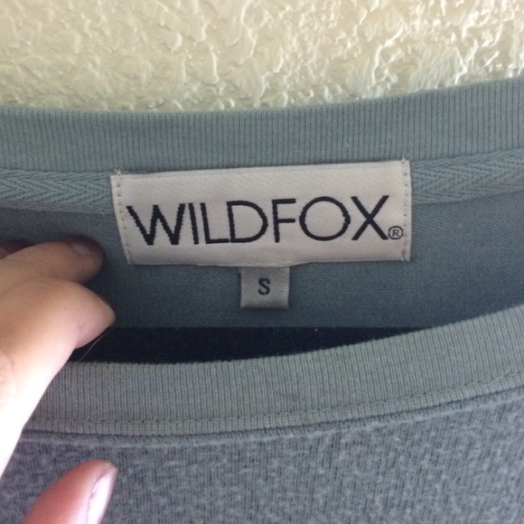 WILDFOX Baggy Beach Jumper - Picture 2 of 4