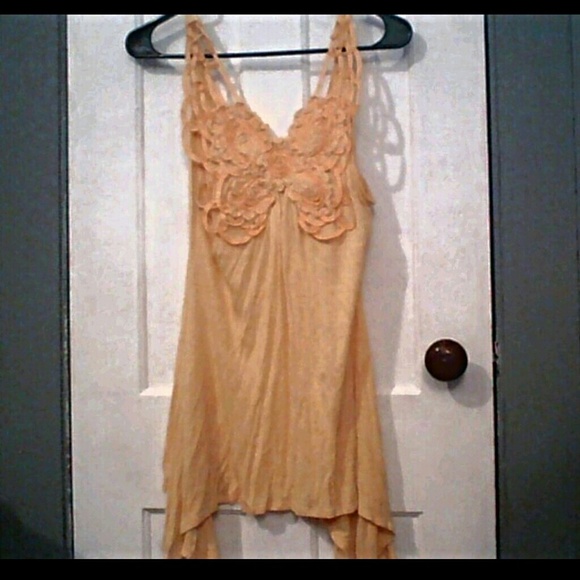 FREE - Picture 4 of 4