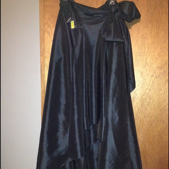 Beautiful black taffeta skirt