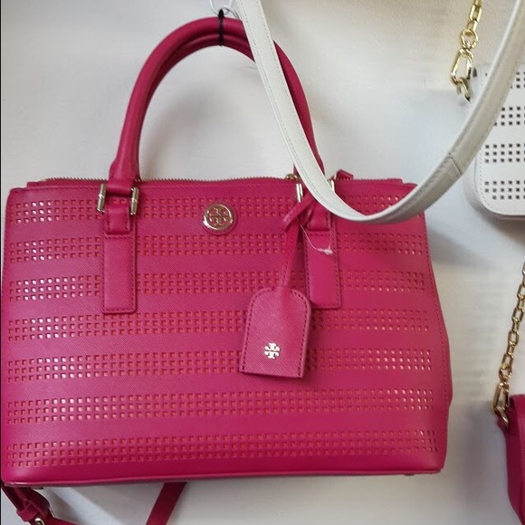 Tory burch double zip tote - Picture 3 of 3