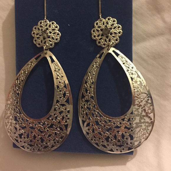 Teardrop earrings - Picture 2 of 2