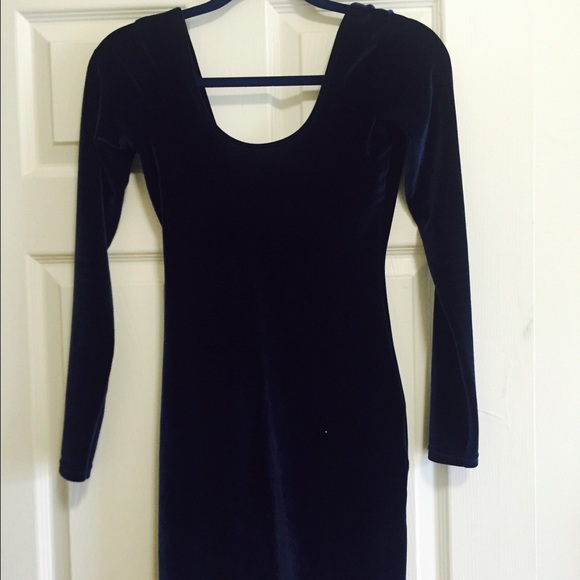 American apparel blue velvet long sleeve dress