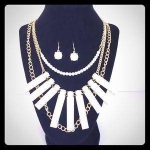 Necklace set