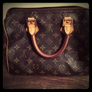 Louis Vuitton Speedy 25