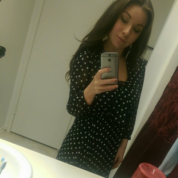 X SOLD X Chic polkadot dress.