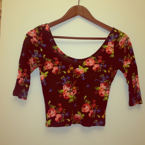 Pacsun crop top