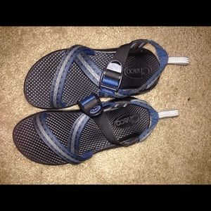 Girls Chaco sandals
