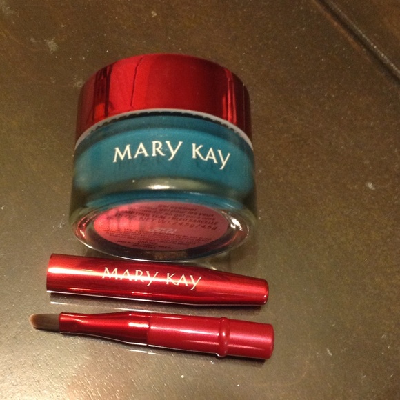 Mary Kay Gel Eyeliner