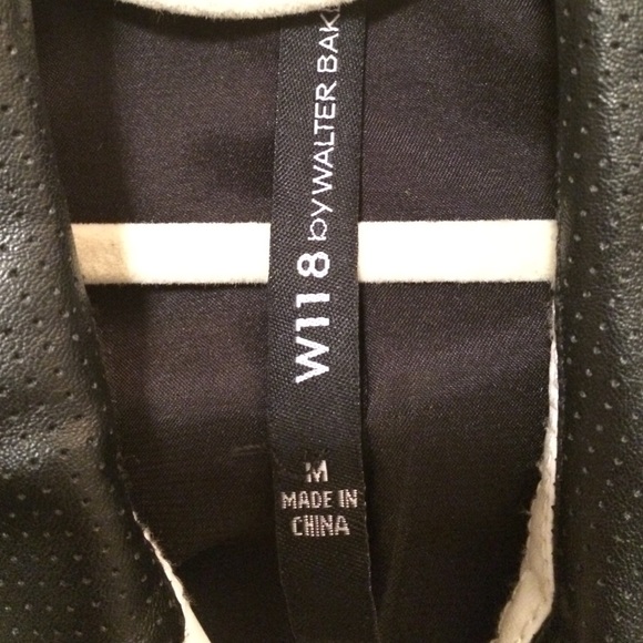 W118 by Walter Baker - Motorcycle Leather Jacket - Picture 4 of 4