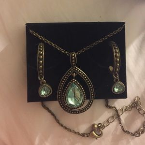Beautiful earrings and necklace set