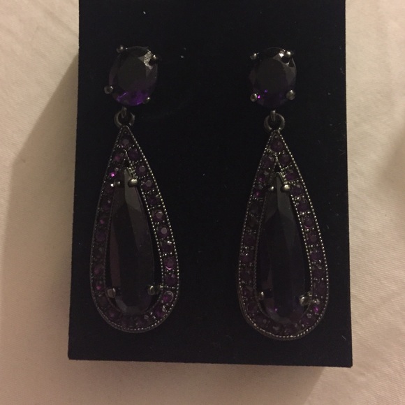 Gorgeous purple earrings