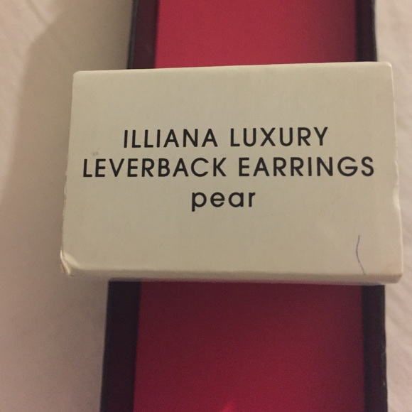 Dangling rhinestone earrings - Picture 3 of 3