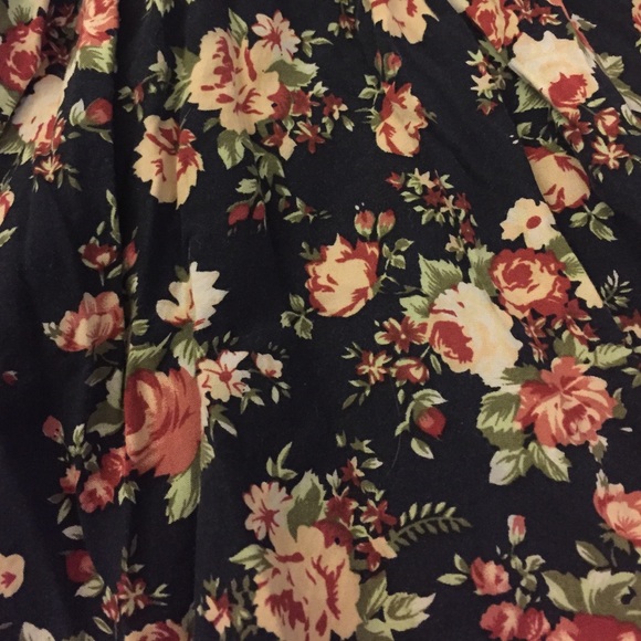 Cotton On Dress 🌼👗🌸 - Picture 2 of 3